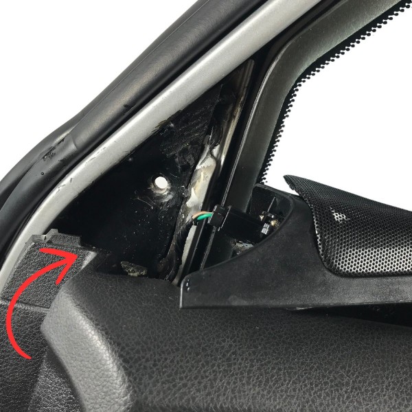 Porta Blindada Dianteira Direita Subaru C/detalhe 2011 2012